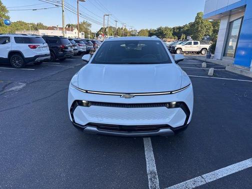 2025 Chevrolet Equinox EV LT