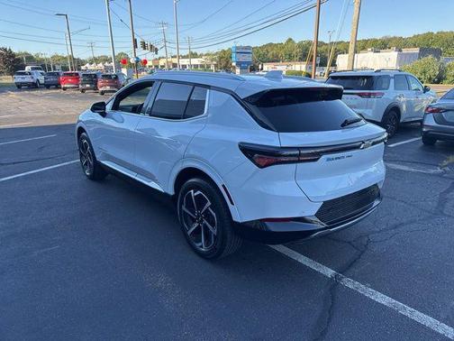 2025 Chevrolet Equinox EV LT