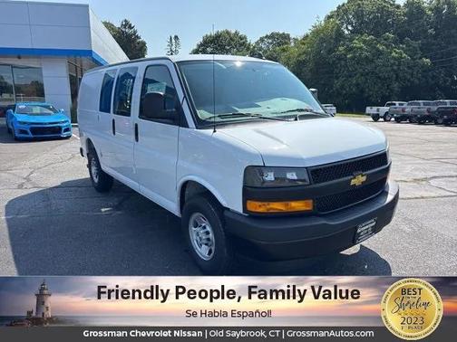 2025 Chevrolet Express 2500 WT