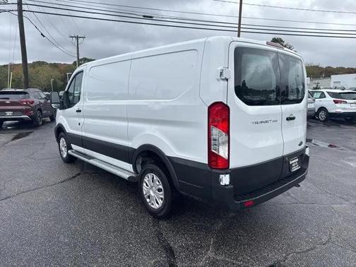 2024 Ford Transit-250 Base