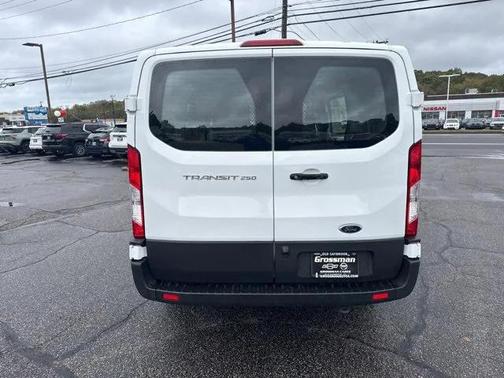 2024 Ford Transit-250 Base