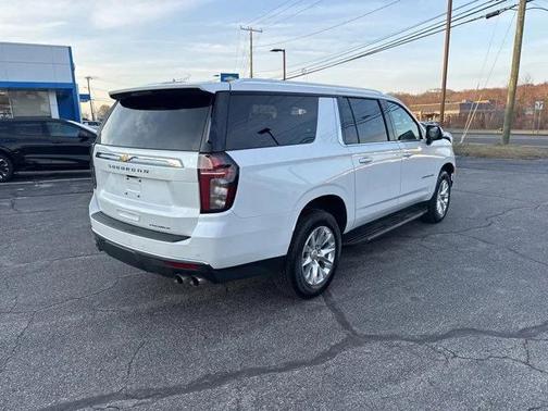 2024 Chevrolet Suburban Premier