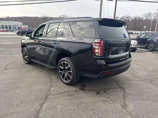 2023 Chevrolet Tahoe 4WD RST