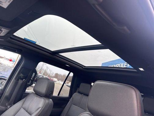 2023 Chevrolet Tahoe 4WD RST