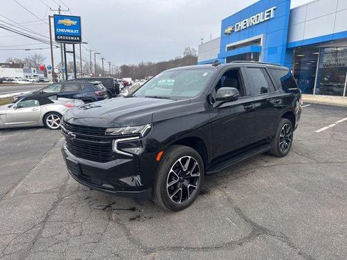 2023 Chevrolet Tahoe 4WD RST