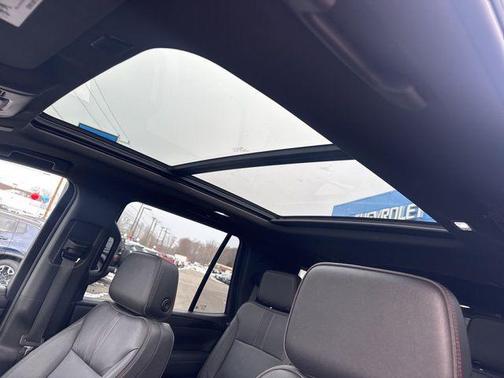 2023 Chevrolet Tahoe 4WD RST