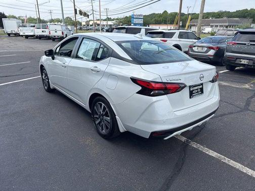2024 Nissan Versa 1.6 SV