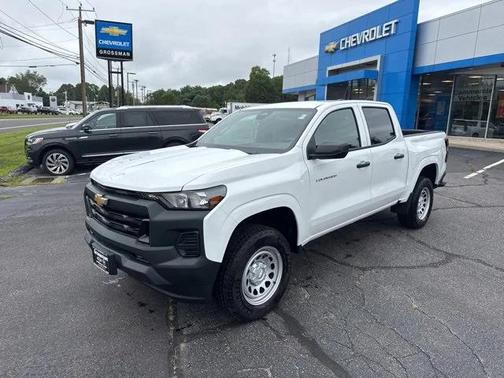2025 Chevrolet Colorado WT