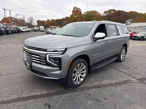 2025 Chevrolet Suburban Premier