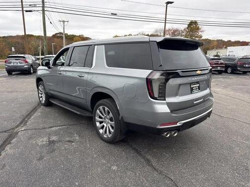 2025 Chevrolet Suburban Premier