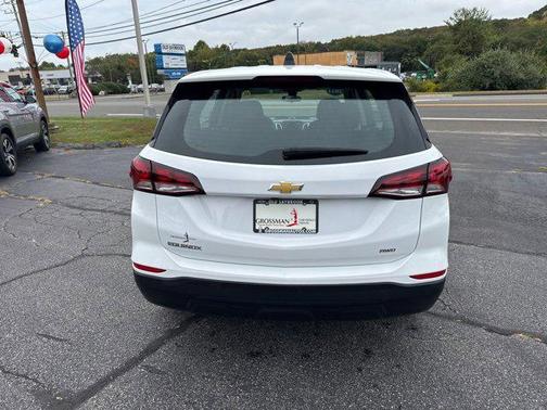 2023 Chevrolet Equinox LS