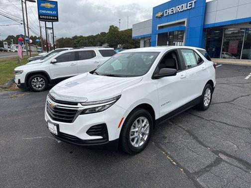 2023 Chevrolet Equinox LS