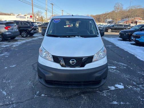 2021 Nissan NV200 S