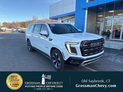 2025 GMC Yukon XL 4WD AT4