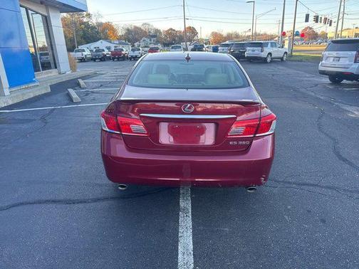 2011 Lexus ES 350 Base