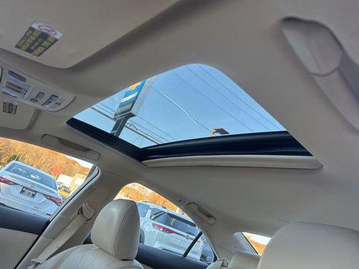 2011 Lexus ES 350 Base