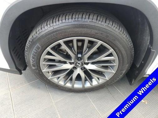 2022 Lexus RX 350 F SPORT Handling