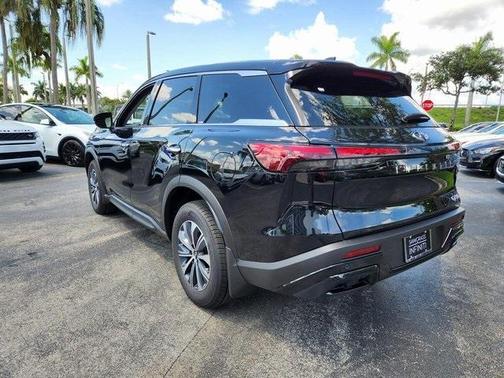2025 INFINITI QX60 Pure