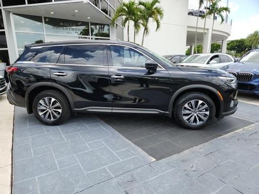 2025 INFINITI QX60 Pure