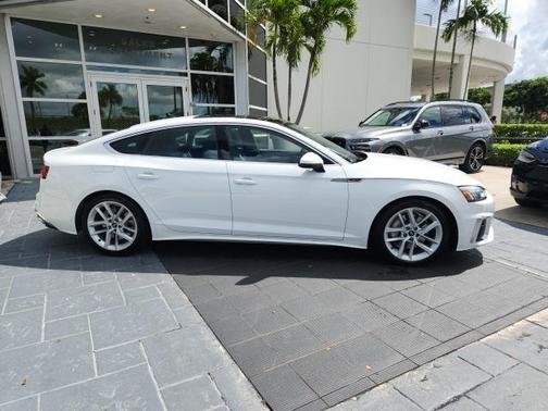 2024 Audi A5 Sportback 45 S line quattro Premium