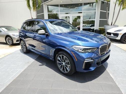 2020 BMW X5 M50i