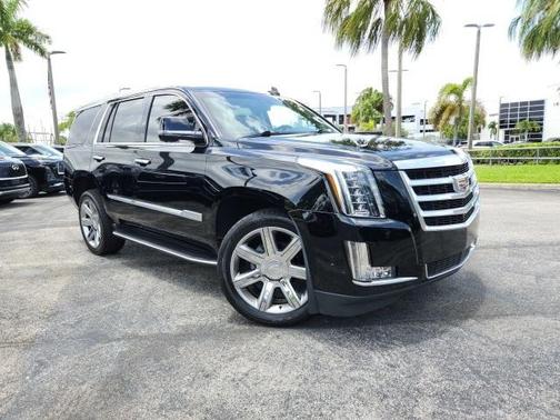 2018 Cadillac Escalade Luxury