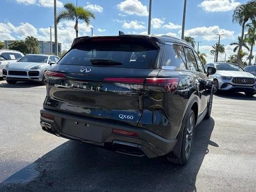 2025 INFINITI QX60 Luxe