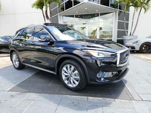 2022 INFINITI QX50 Luxe