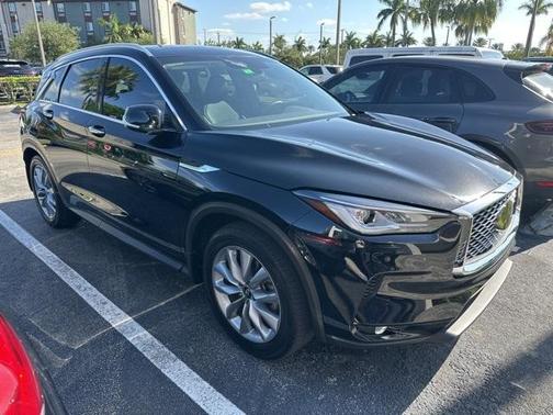 2022 INFINITI QX50 Luxe