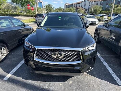 2022 INFINITI QX50 Luxe