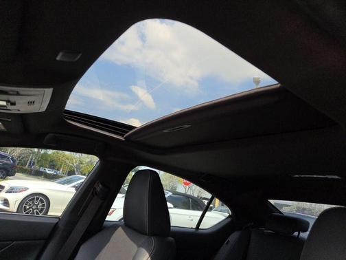 2021 Lexus IS 350 F Sport