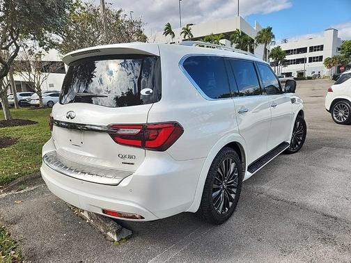 2020 INFINITI QX80 Luxe
