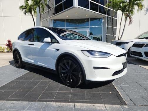 2022 Tesla Model X Base