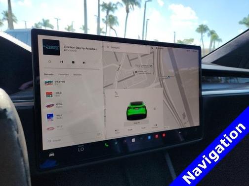 2022 Tesla Model X Base