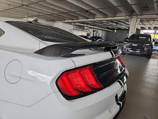 2023 Ford Mustang EcoBoost