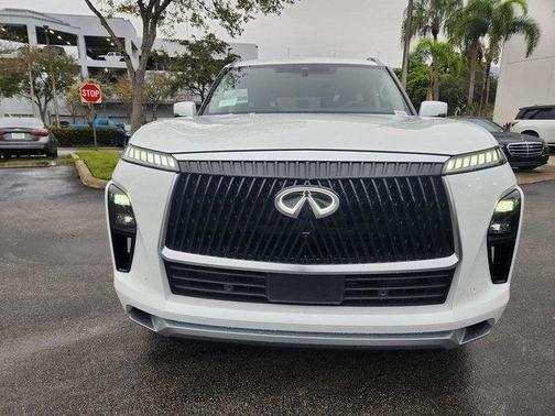 2025 INFINITI QX80 SENSORY