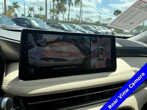 2022 INFINITI QX60 Luxe
