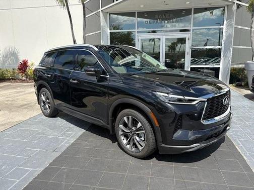 2022 INFINITI QX60 Luxe