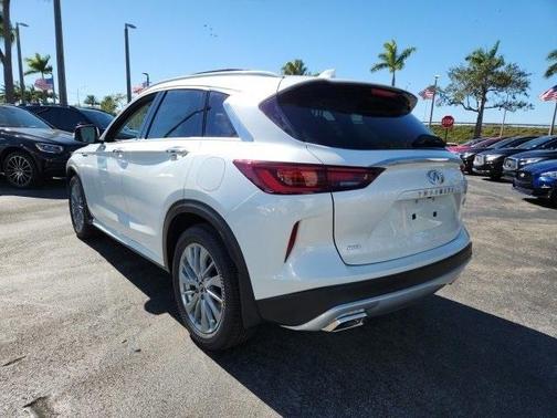2025 INFINITI QX50 Luxe