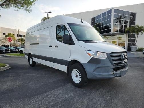 2020 Mercedes-Benz Sprinter 2500 High Roof