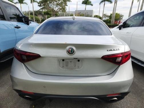 2018 Alfa Romeo Giulia Ti
