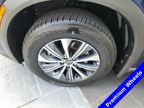 2025 INFINITI QX60 Pure