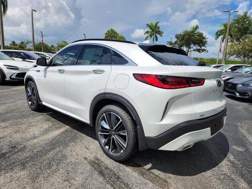 2025 INFINITI QX55 LUXE