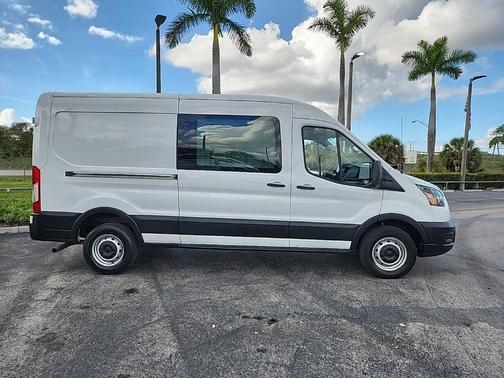 2022 Ford Transit-350 Base