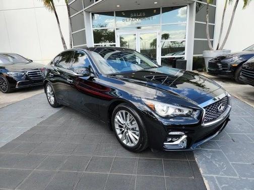 2024 INFINITI Q50 LUXE