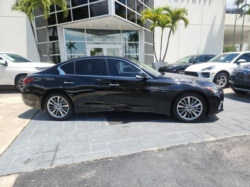 2024 INFINITI Q50 LUXE
