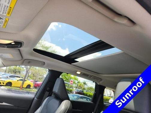2022 INFINITI QX60 SENSORY