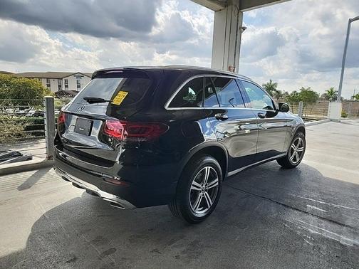 2022 Mercedes-Benz GLC 300 Base