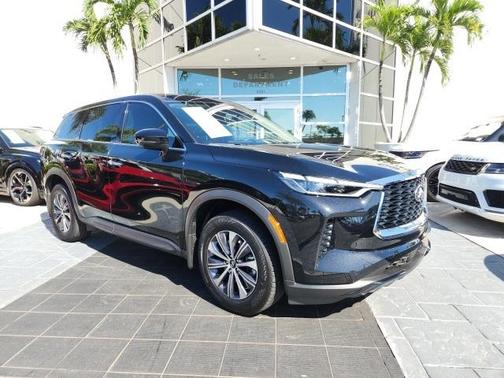 2025 INFINITI QX60 Pure