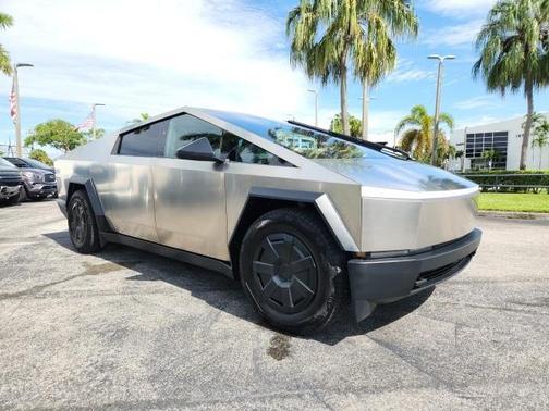 2024 Tesla Cybertruck Base